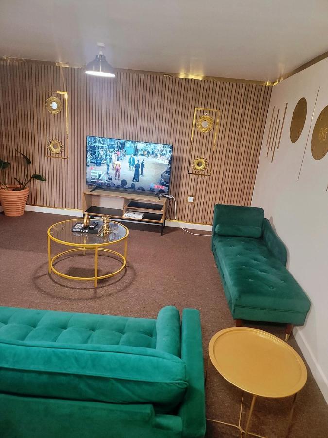 Apartment Jesse 2 Bedroom By Get